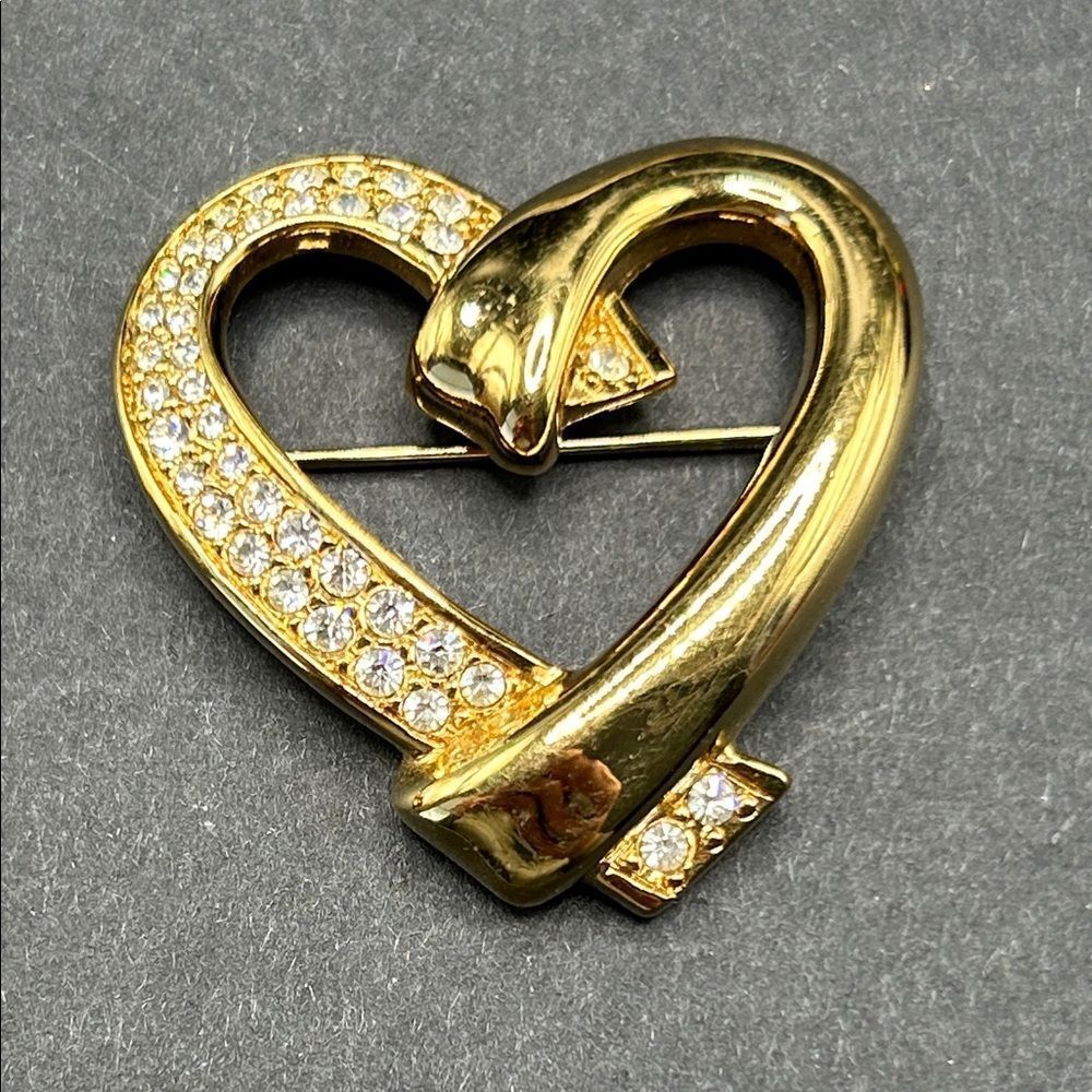 VTG Swarovski Rhinestone Crystal Heart Gold Plated Pin Brooch